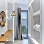 Ioli, Private Swimming Pool, 3 Bedrooms * Glifades