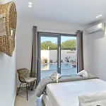 Ioli, Private Swimming Pool, 3 Bedrooms Glifades